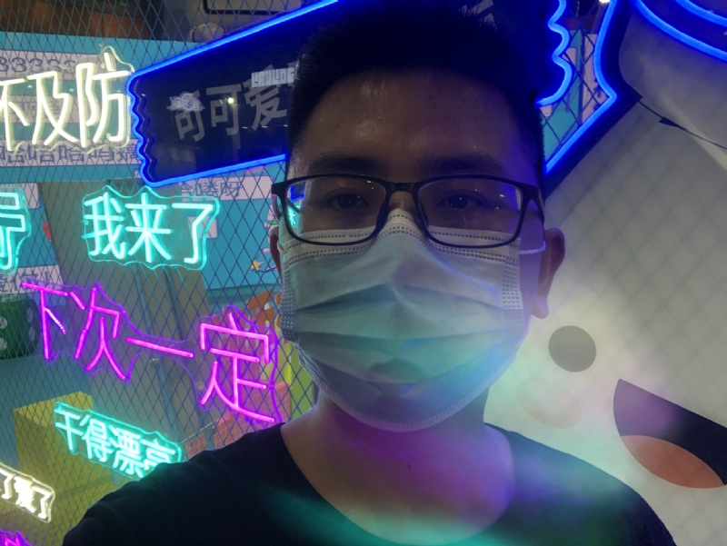 叶自飘零的第四张照片--汕头相亲服务中心