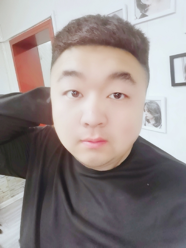 牟先森的第四张照片--汕头相亲服务中心