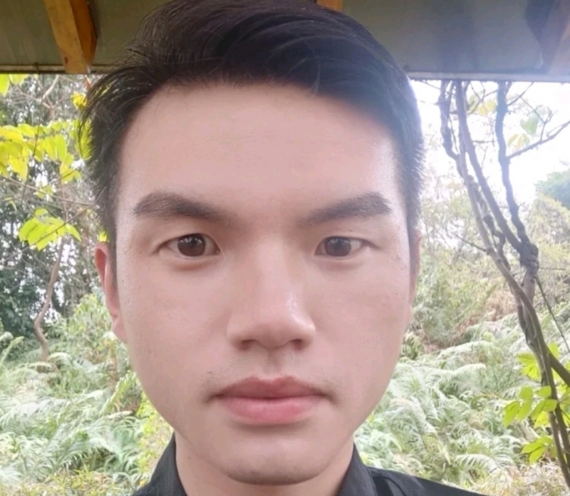 彬彬有礼的第二张照片--汕头相亲服务中心