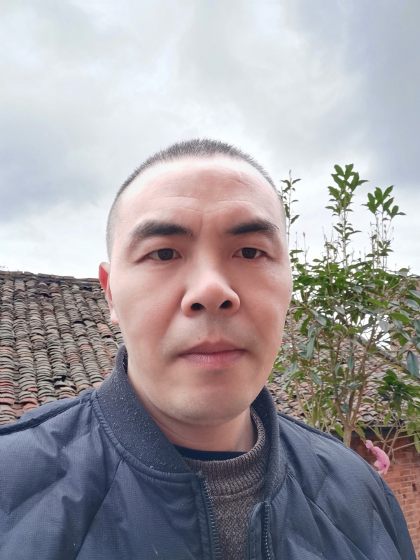 无悔的第一张照片--汕头相亲服务中心