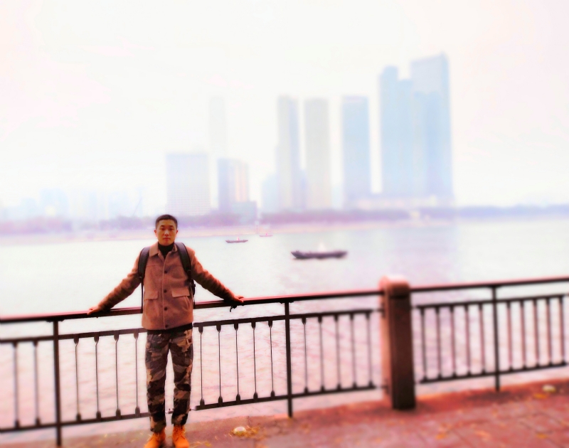 欢欣鼓舞的第一张照片--汕头相亲服务中心