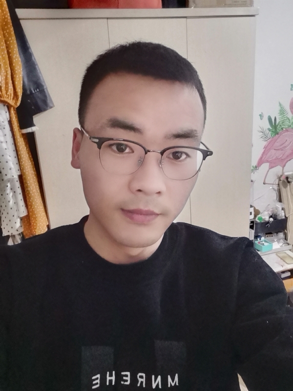 寻一个人的第一张照片--汕头相亲服务中心