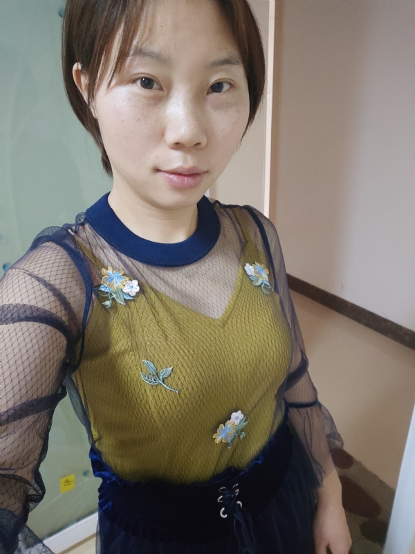 离落的第一张照片--汕头相亲服务中心