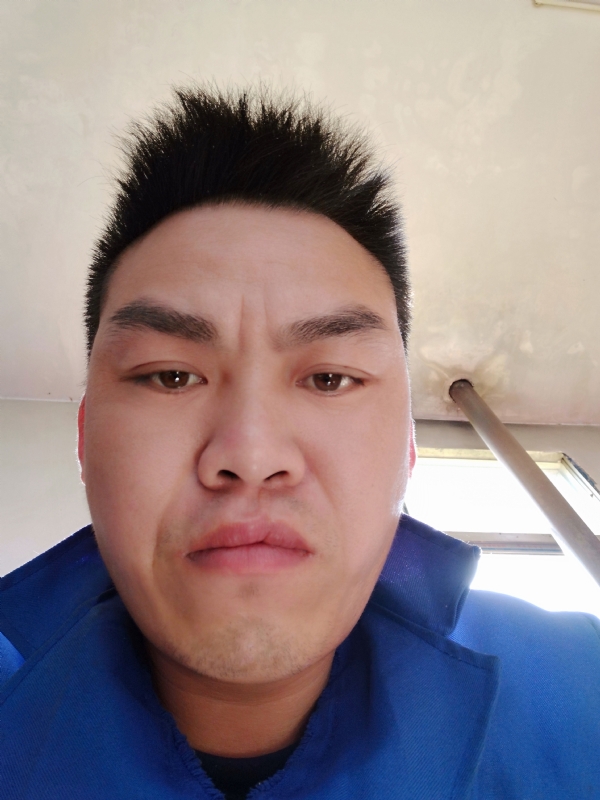 太阳红的第二张照片--汕头相亲服务中心