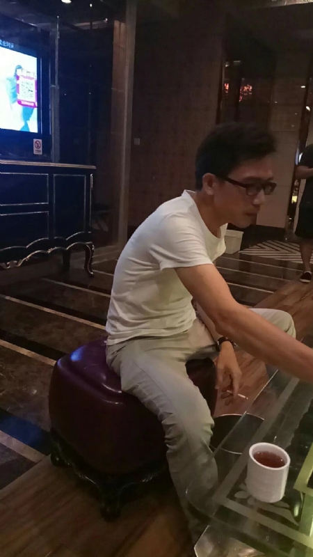 期待缘分的第一张照片--汕头相亲服务中心