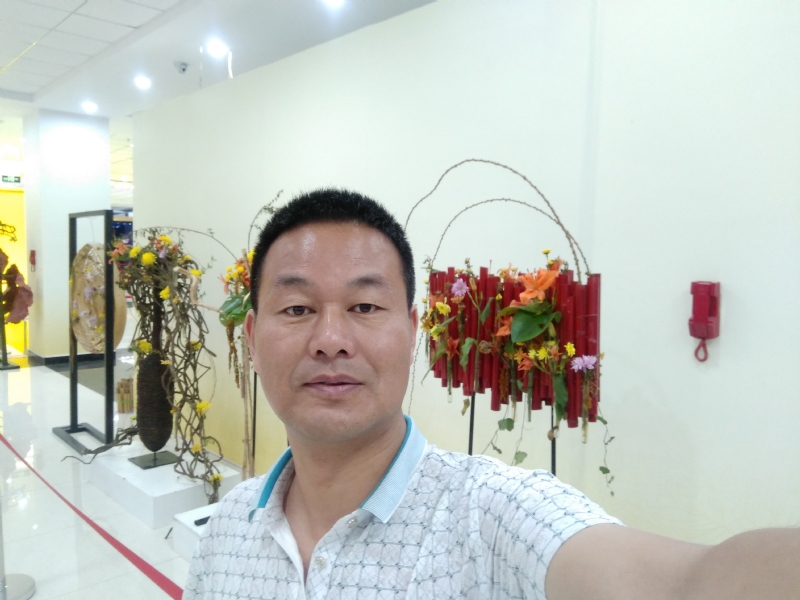 一点温馨的第一张照片--汕头相亲服务中心