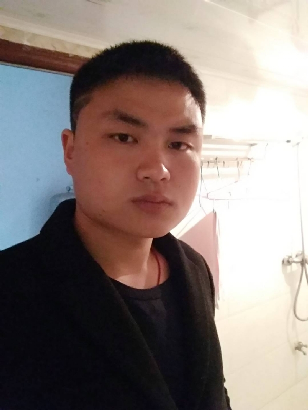 康康一下的第一张照片--汕头相亲服务中心