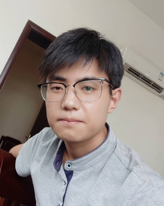 孤独患者的第二张照片--汕头相亲服务中心