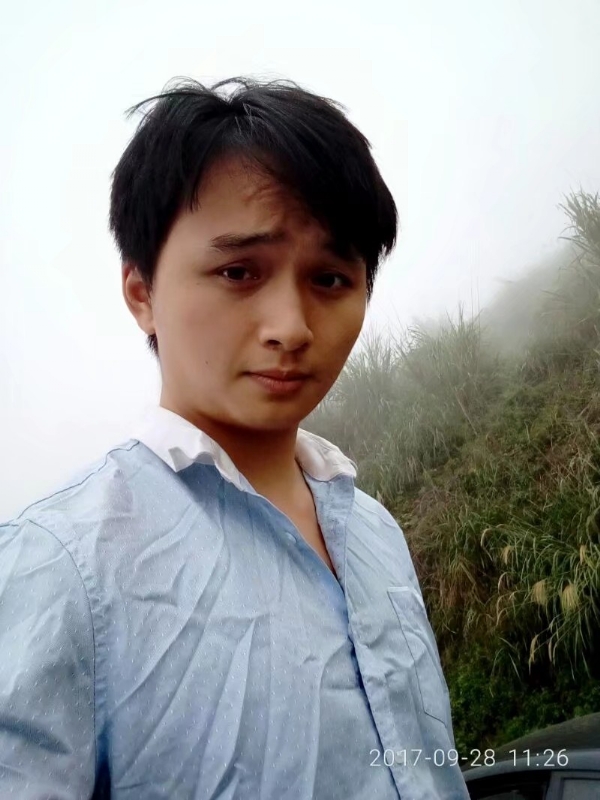 流月的第四张照片--汕头相亲服务中心