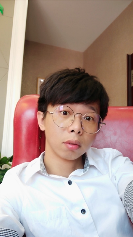 飞飞的第三张照片--汕头相亲服务中心