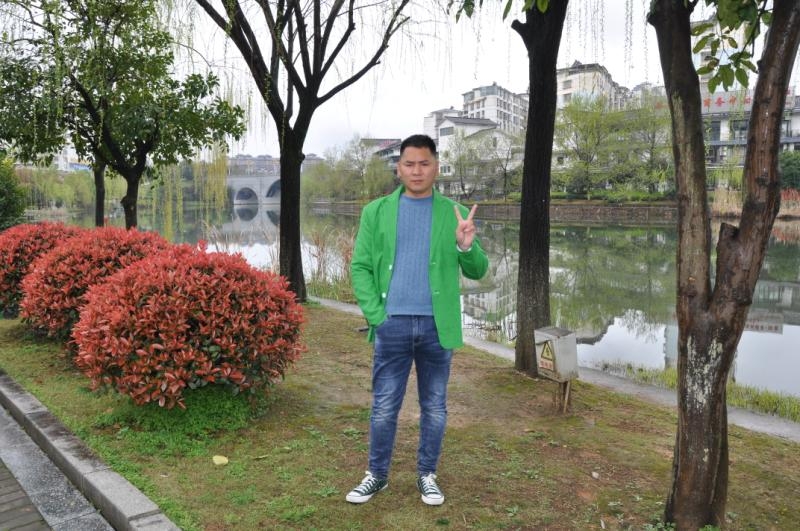 mingzai的第一张照片--汕头相亲服务中心