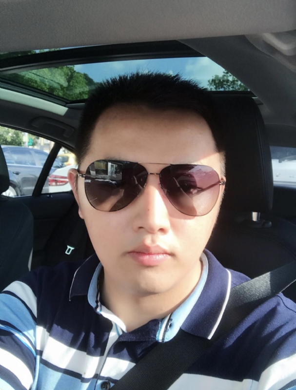 郑昊的第一张照片--汕头相亲服务中心