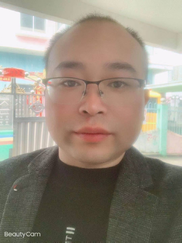 海阔凭鱼跃的第一张照片--汕头相亲服务中心