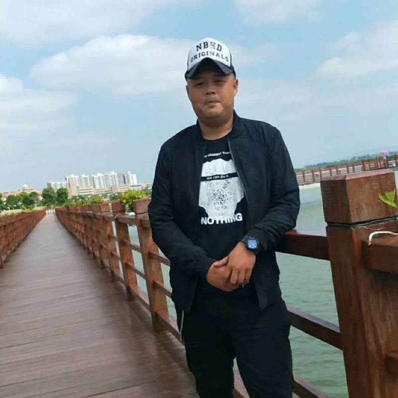 人生如戏的第一张照片--汕头相亲服务中心