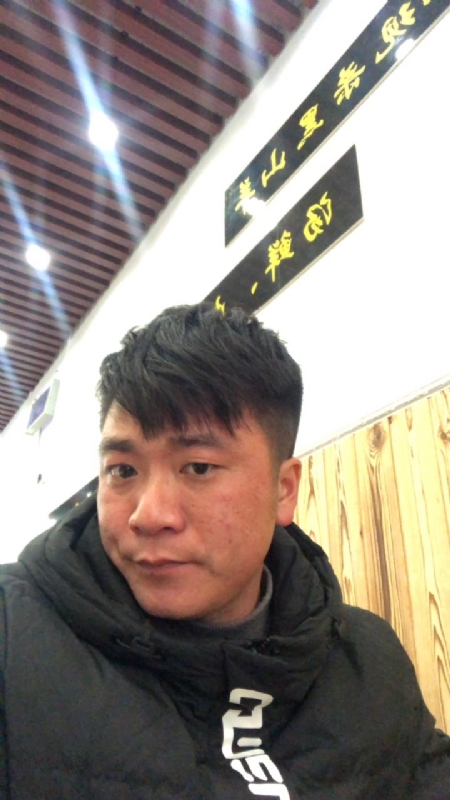 得得得的第一张照片--汕头相亲服务中心