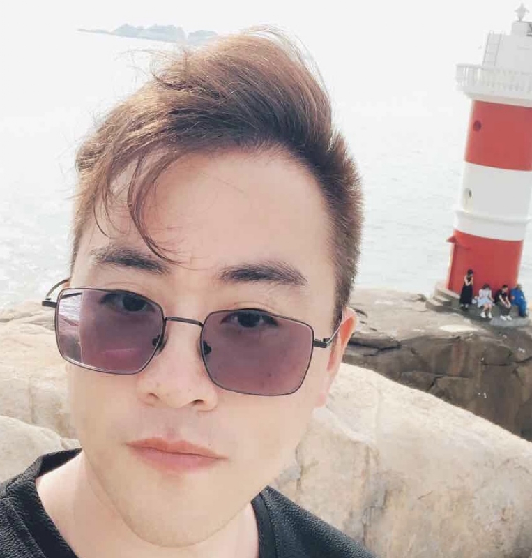 风中的雨的第一张照片--汕头相亲服务中心