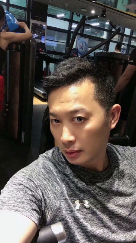 期待你的爱的第一张照片--汕头相亲服务中心