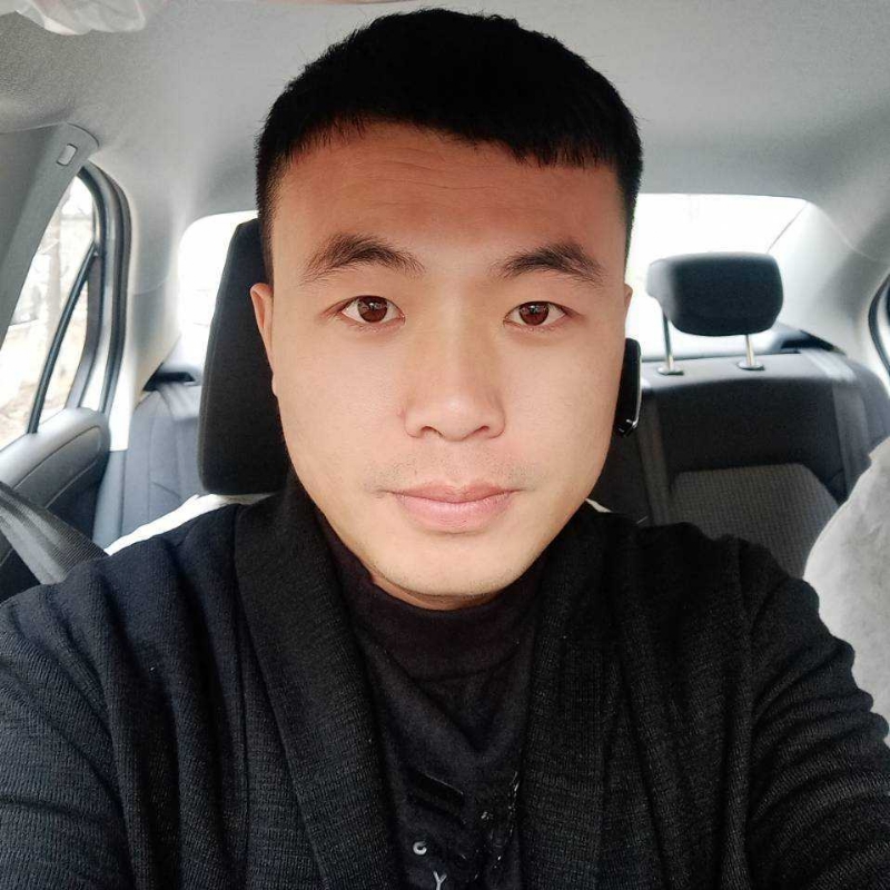 董加个龙的第一张照片--汕头相亲服务中心