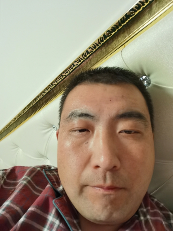 紫夜的第一张照片--汕头相亲服务中心