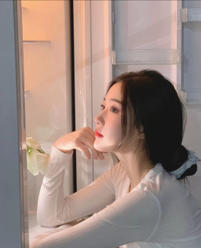 風吹過臉頰的第一张照片--汕头相亲服务中心