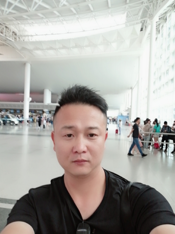 一叶知秋的第一张照片--汕头相亲服务中心