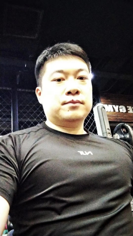 好想遇见你的第二张照片--汕头相亲服务中心