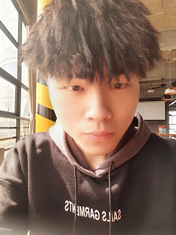 阿荡的第一张照片--汕头相亲服务中心