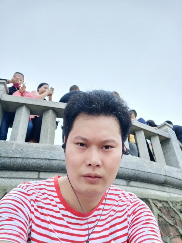 hαⅰ的第一张照片--汕头相亲服务中心