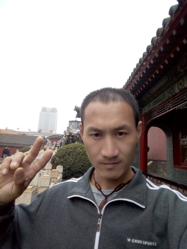 清雨的第一张照片--汕头相亲服务中心