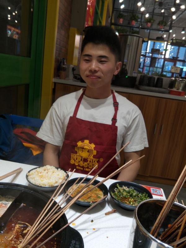 明晨的第一张照片--汕头相亲服务中心