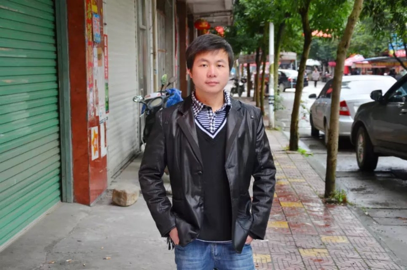 青春正点的第一张照片--汕头相亲服务中心