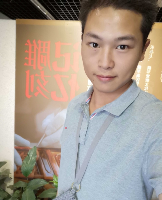 子非鱼VAE的第一张照片--汕头相亲服务中心