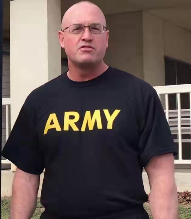 TED的第一张照片--汕头相亲服务中心