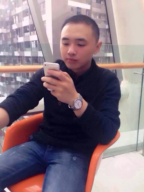 一个人的第一张照片--汕头相亲服务中心