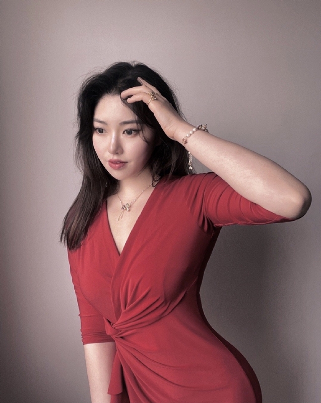 YANGYANG的第一张照片--汕头相亲服务中心