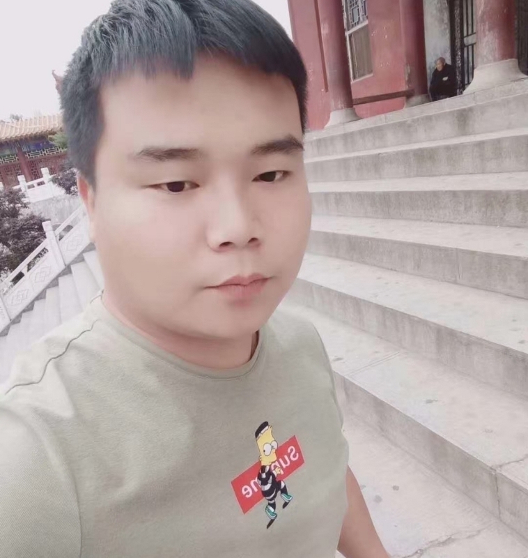 无邪的第一张照片--汕头相亲服务中心