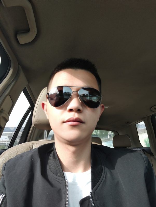 葛先生的第一张照片--汕头相亲服务中心