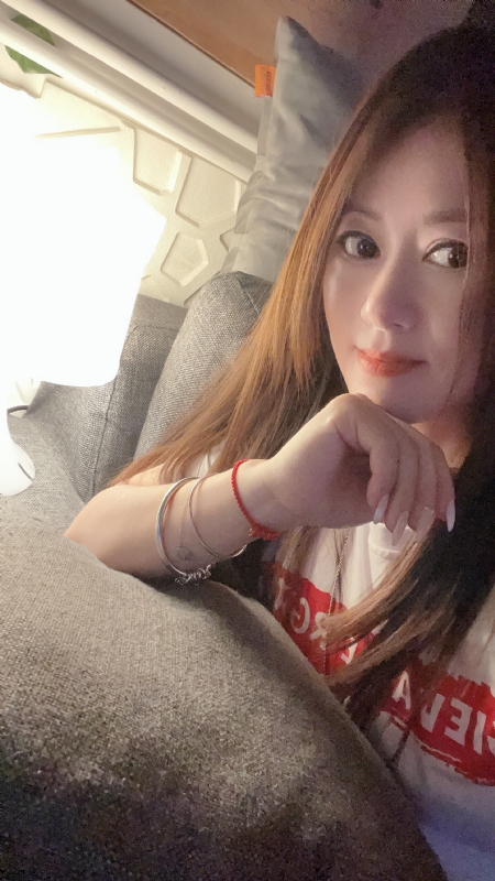 自信的第一张照片--汕头相亲服务中心