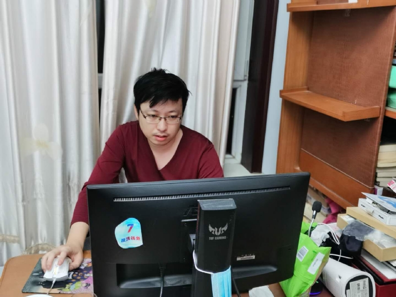 津彩的第一张照片--汕头相亲服务中心