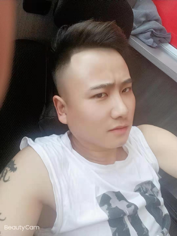 上善若水的第二张照片--汕头相亲服务中心