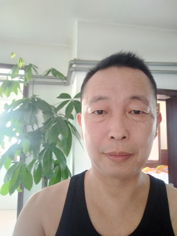 简单快乐百姓网的第一张照片--汕头相亲服务中心