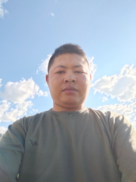 小马的第一张照片--汕头相亲服务中心