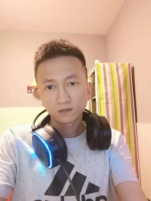 嘿嘿嘿的第一张照片--汕头相亲服务中心