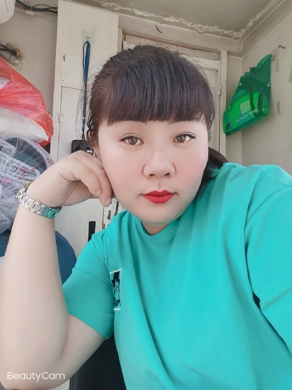 小不点的第一张照片--汕头相亲服务中心