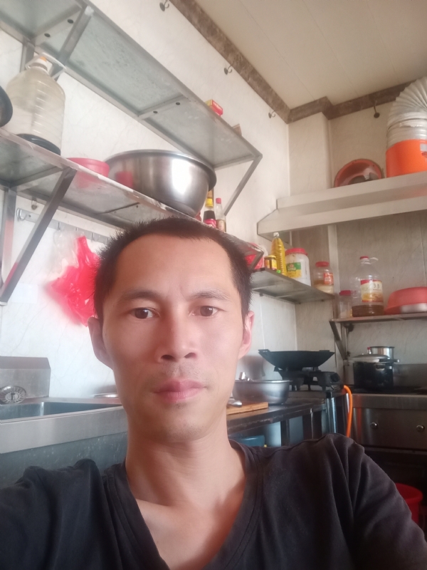 生活还在继续的第一张照片--汕头相亲服务中心