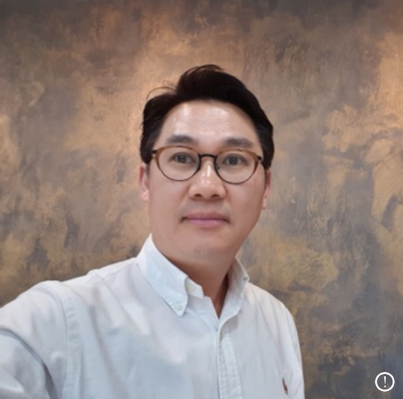 Wang的第一张照片--汕头相亲服务中心