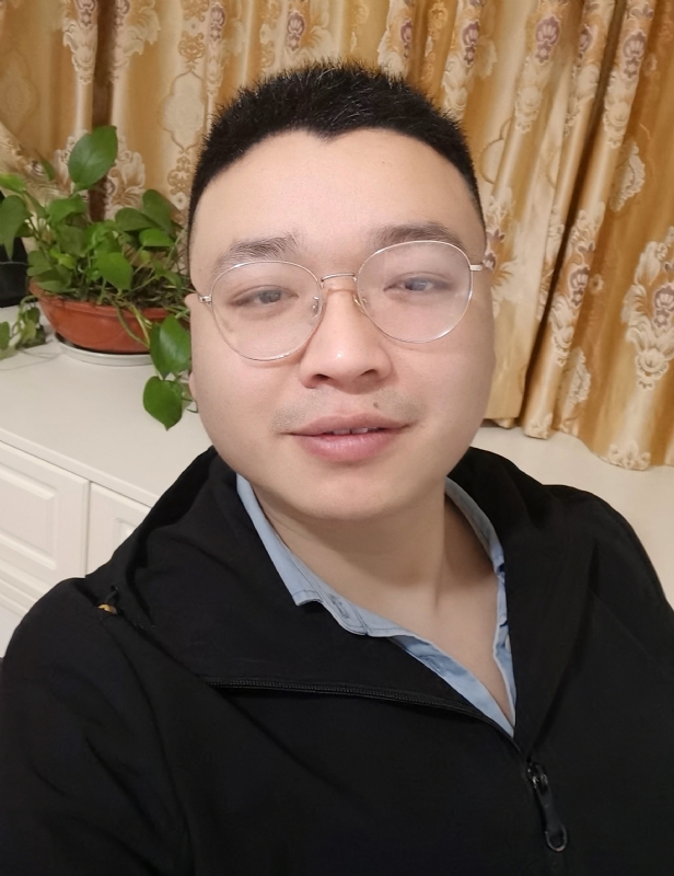 华哥的第二张照片--汕头相亲服务中心