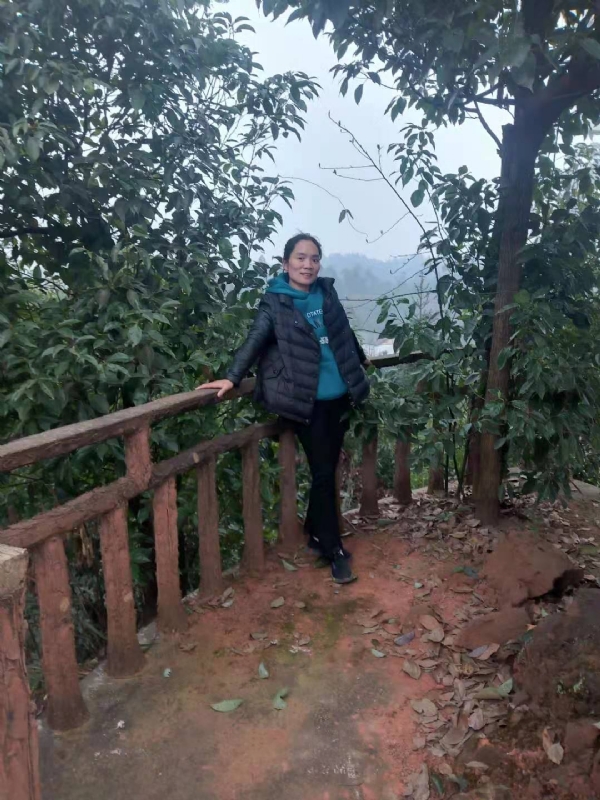 往事随风的第一张照片--汕头相亲服务中心