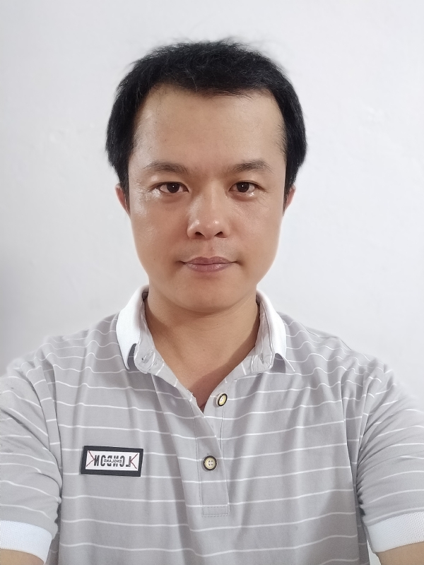 冰河的第二张照片--汕头相亲服务中心