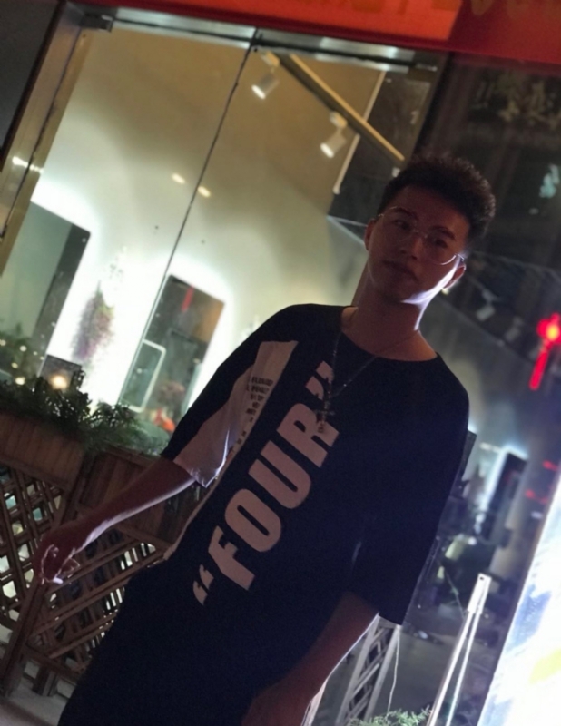 寻找的第一张照片--汕头相亲服务中心